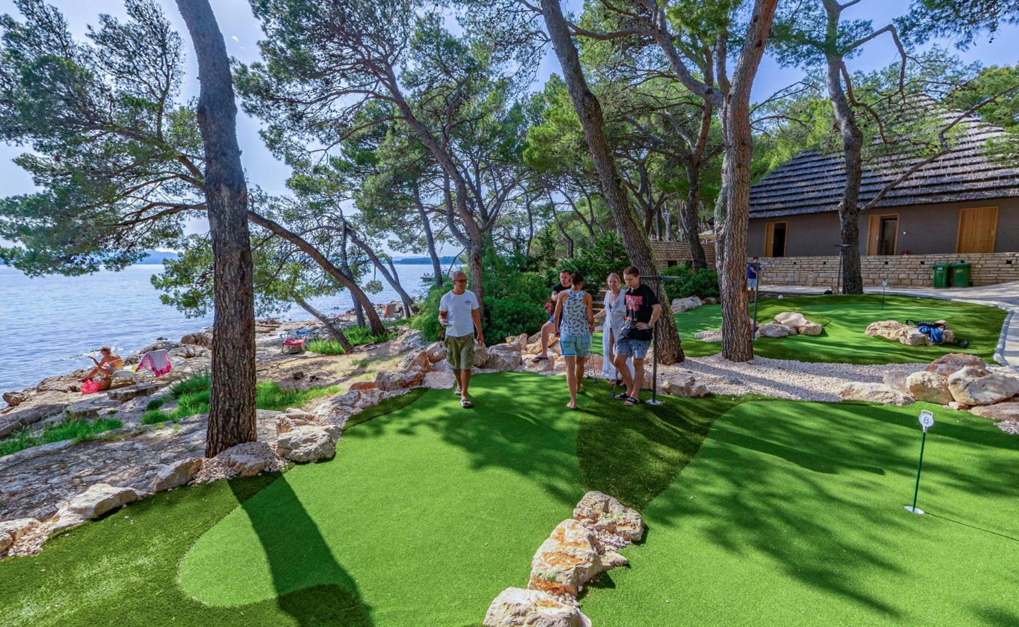 Pine Village de vacances Pakoštane